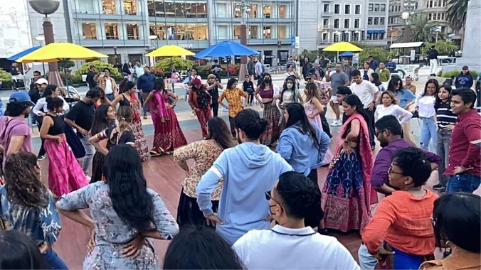 Cover image for Bolly Garba at Union Square